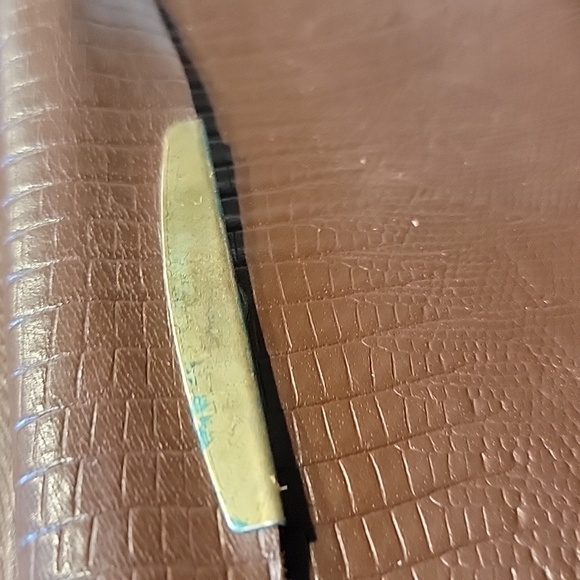 VTG | Tooled Leather Personalized Wristlet Wallet (SANDRA) - Picture 10 of 13